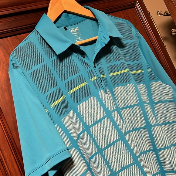 Like New Adidas ClimaCool Soft, uniquely designed lined multicolored Golf Polo! - Picture 4 of 6